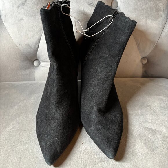 Santorini Suede Black Leather Heel Ankle Boot Size 10 1/2 M - Picture 5 of 10
